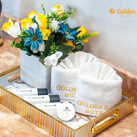 Golden Bay Belize Hotel ベリーズシティ エクステリア 写真
