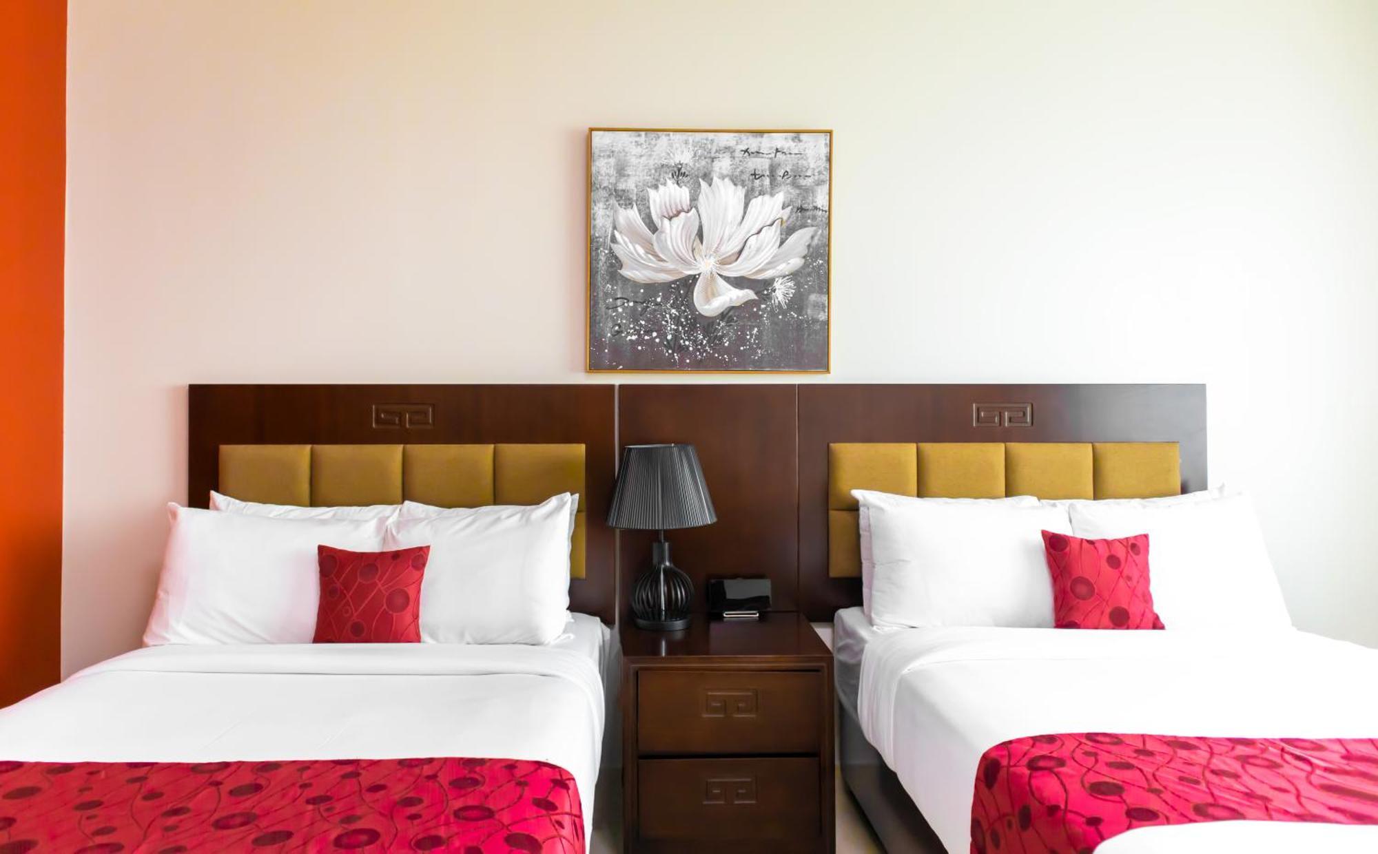 Golden Bay Belize Hotel ベリーズシティ エクステリア 写真
