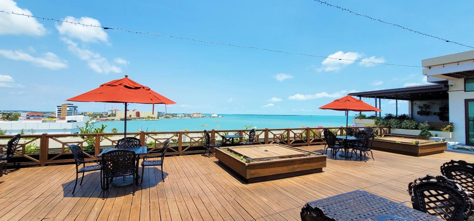 Golden Bay Belize Hotel ベリーズシティ エクステリア 写真