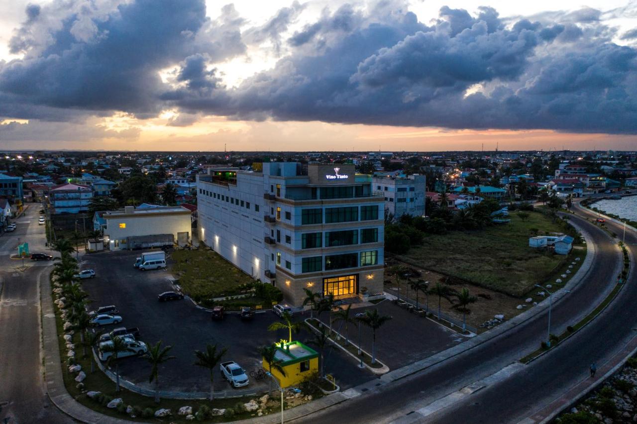 Golden Bay Belize Hotel ベリーズシティ エクステリア 写真